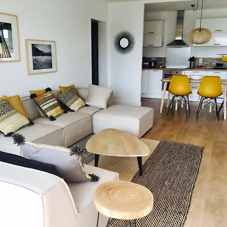 Et Village A Pied Holiday home